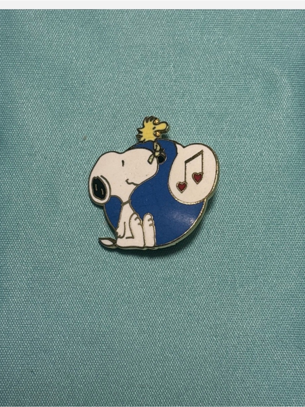 Peanuts Snoopy & Woodstock Blue Heart Pin with Musical Note